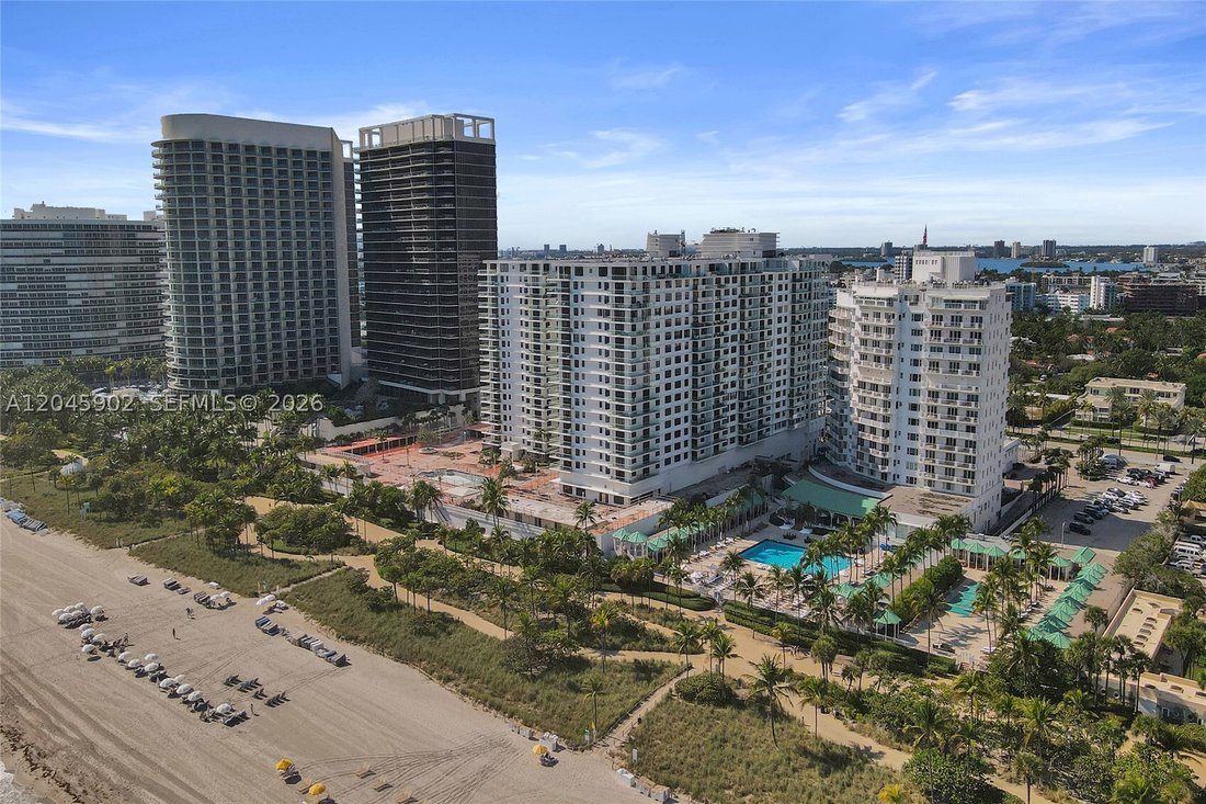 Condo in Bal Harbour, Florida, United States 3 - 18321789