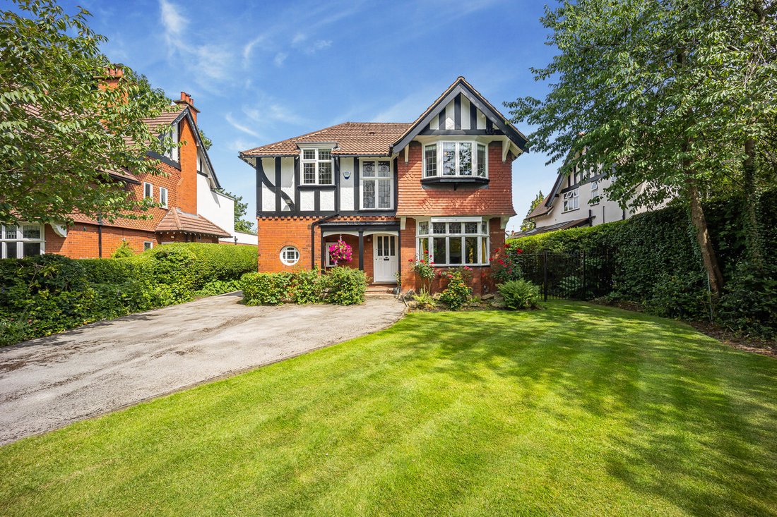 Casa a Woodford Bramhall, Stockport, Inghilterra 1 - 18319938