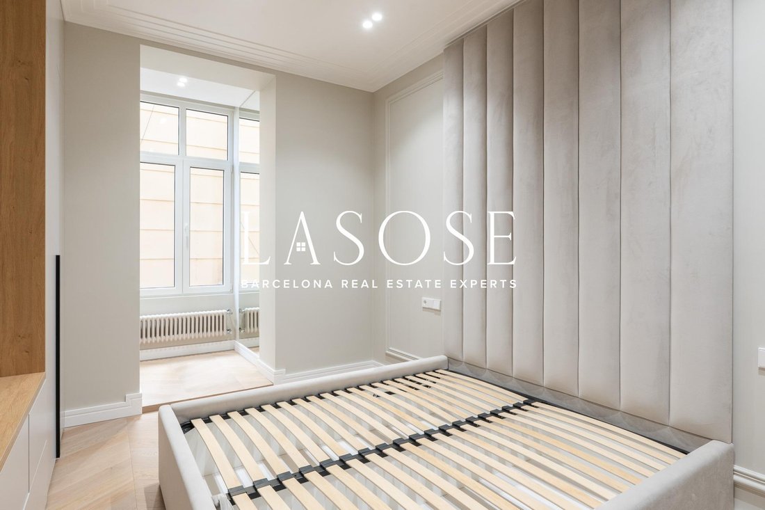 Appartement à Eixample, Barcelone, Espagne 5 - 18319845