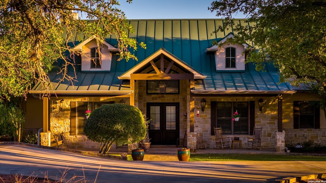 Farm Ranch in Hondo, Texas, United States 3 - 18322386