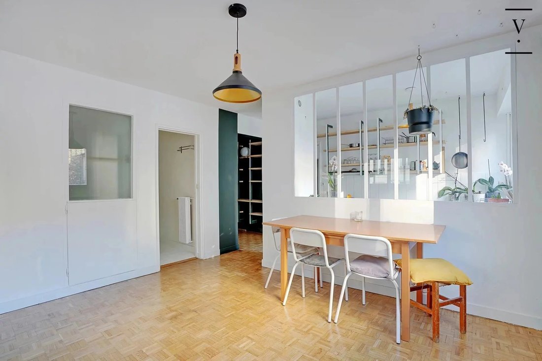 Apartment in Léon-Blum Folie-Regnault, Paris 11e Arrondissement, Paris 1 - 15066983
