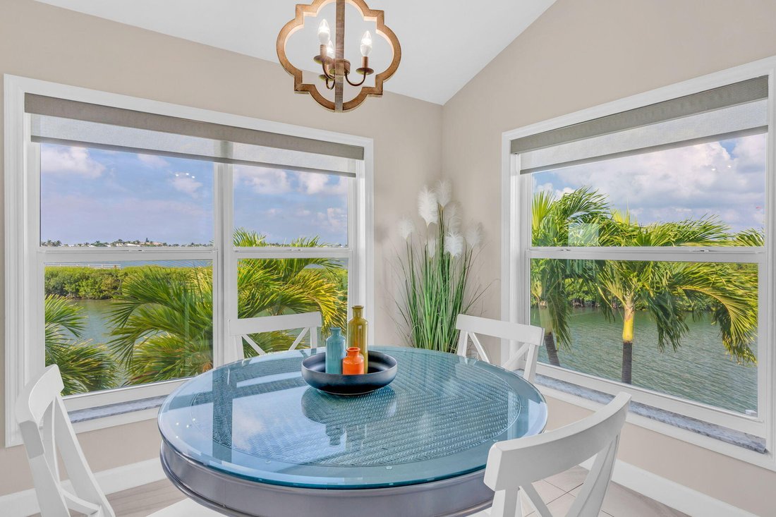 House in Key Colony Beach, Florida, United States 5 - 18322016