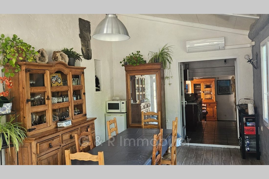 Villa in La Bouilladisse, Provence-Alpes-Côte d'Azur, France 2 - 18098965