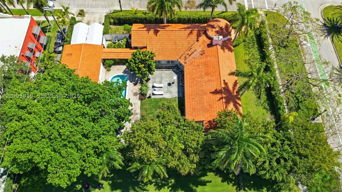 House in Miami, Florida, United States 5 - 17706786