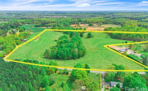 Land in Catawba, North Carolina, United States 1