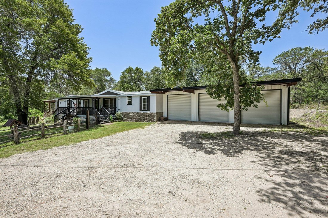 Elgin, Texas, United States 2 - 18321651