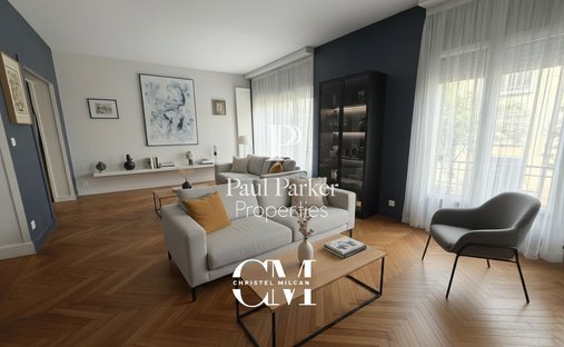 Villa in Saint Bruno-Saint Augustin, Bordeaux, Frankreich 1