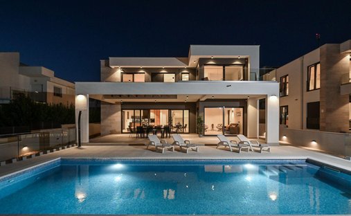 Villa in Novalja, Croatia 1