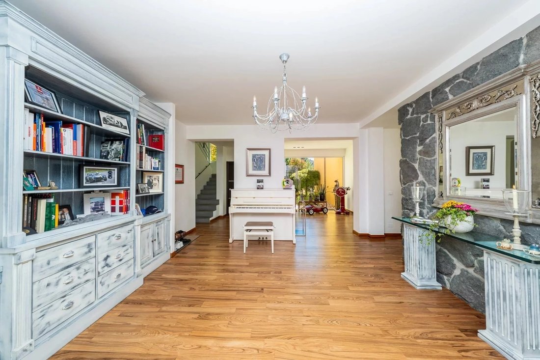 Apartment in Menton, Provence-Alpes-Côte d'Azur, France 4 - 18318230