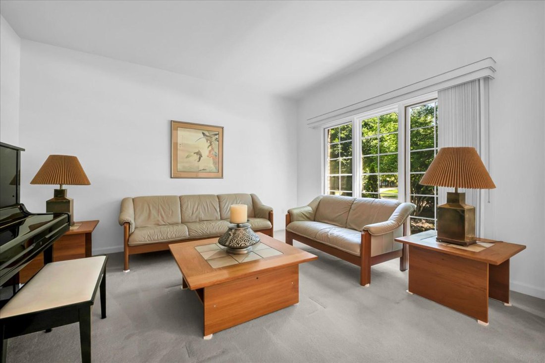House in Troy, Michigan, United States 2 - 18202116