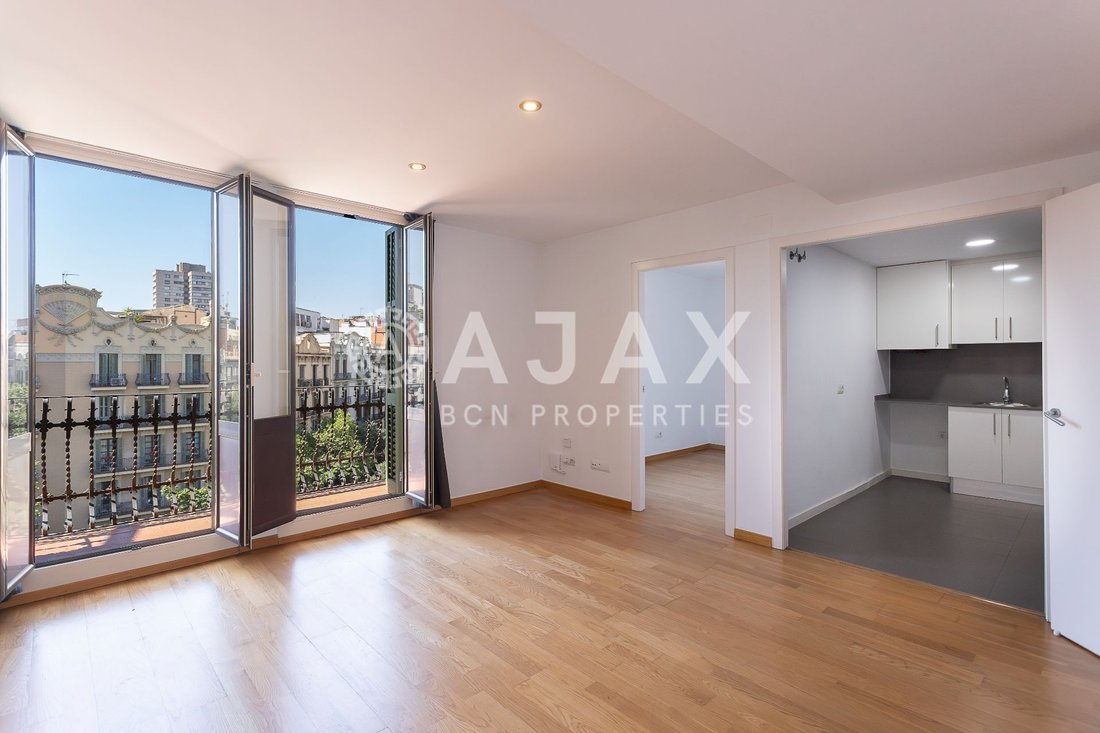 Apartment in Eixample, Barcelona, Spain 5 - 18318701