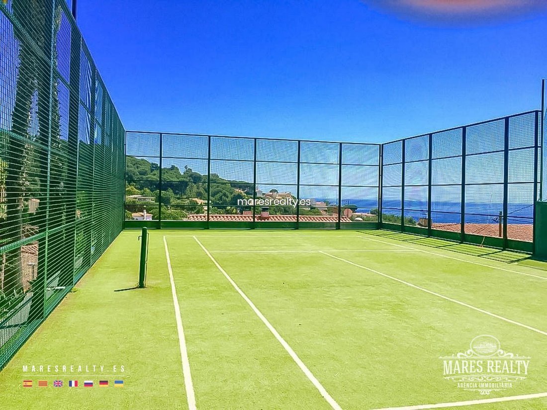Villa in Lloret de Mar, Catalonia, Spain 2 - 18319811
