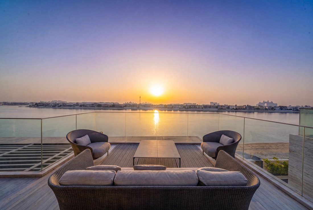 Villa en La Palma Jumeirah, Dubái, Emiratos Árabes Unidos 1 - 15672775