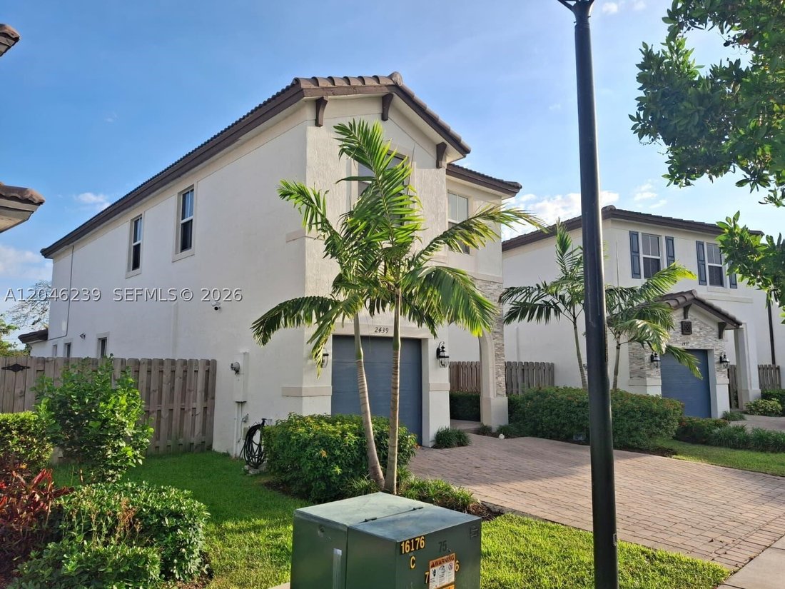 House in Miami, Florida, United States 3 - 18318268