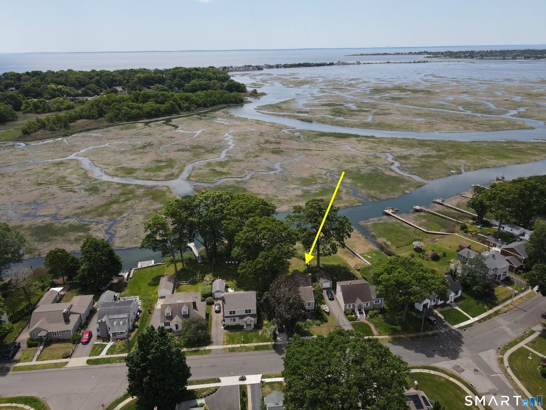 House in Milford, Connecticut, United States 2 - 18320742