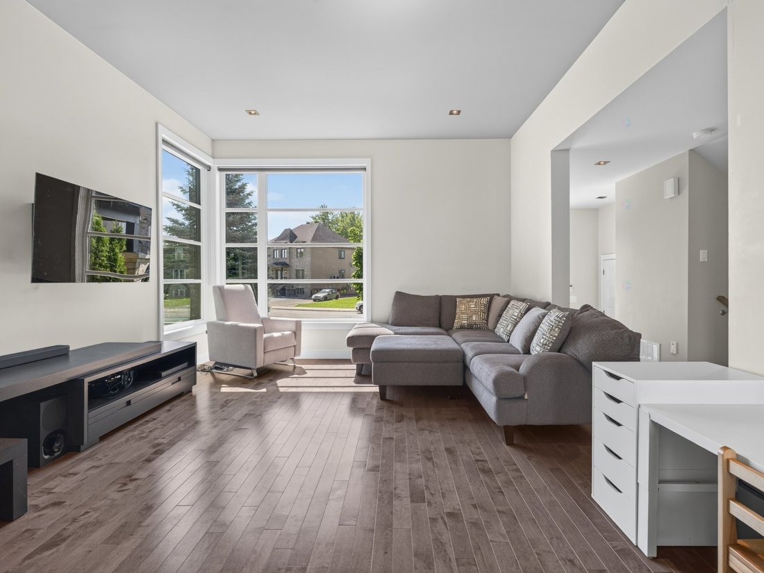 House in Blainville, Quebec, Canada 4 - 18322759