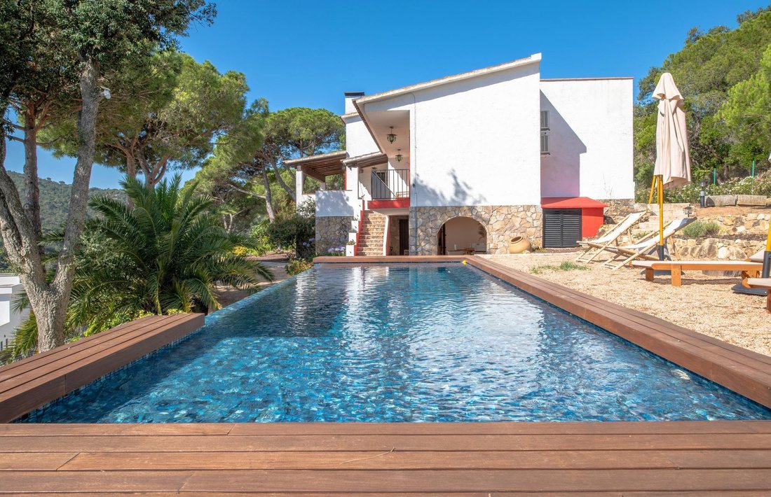 Villa in Sant Feliu de Guixols, Catalonia, Spain 2 - 18318891