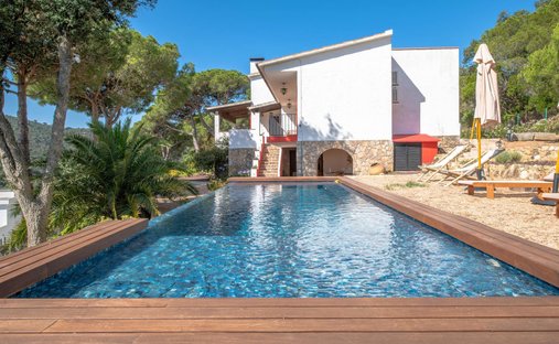 Villa in Sant Feliu de Guixols, Catalonia, Spain 1