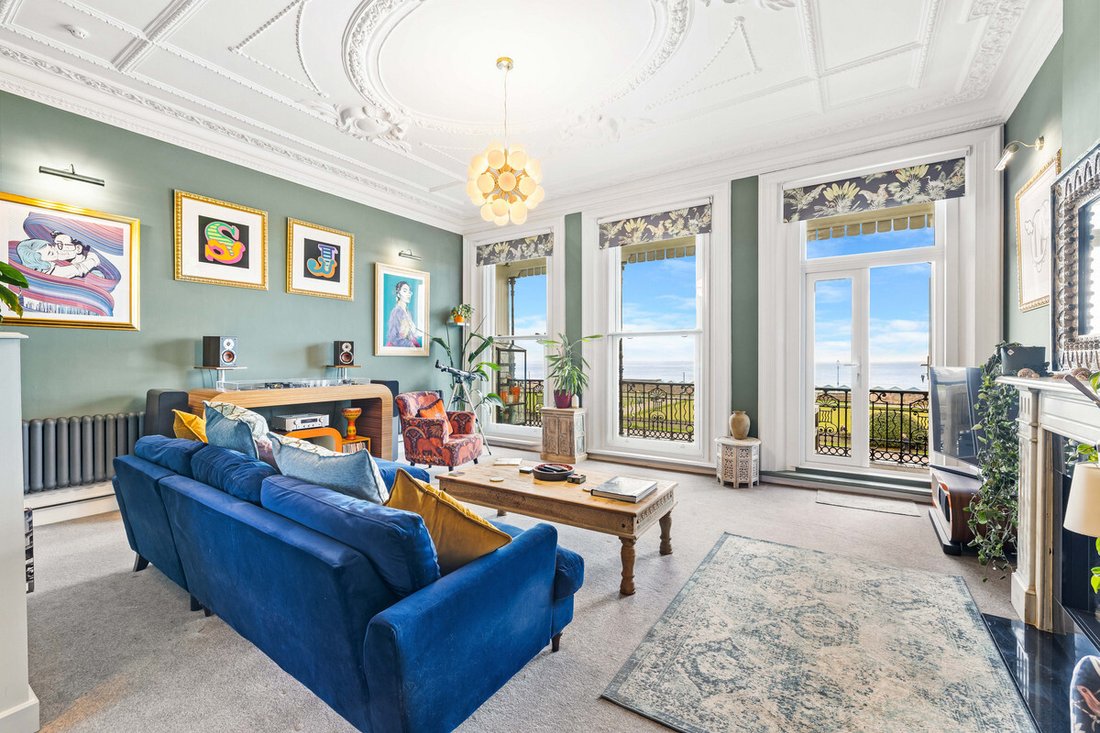 Apartment in Hove, England 4 - 18323146