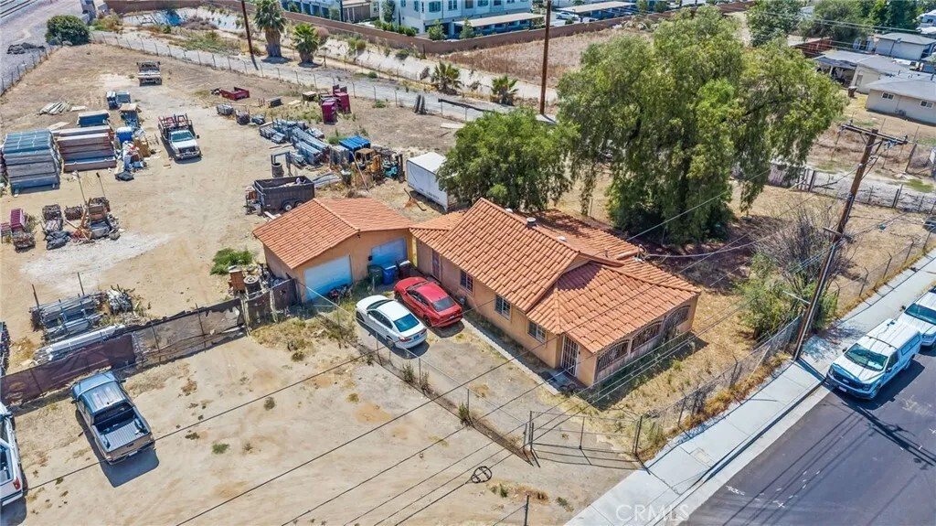 House in Riverside, California, United States 3 - 18321943