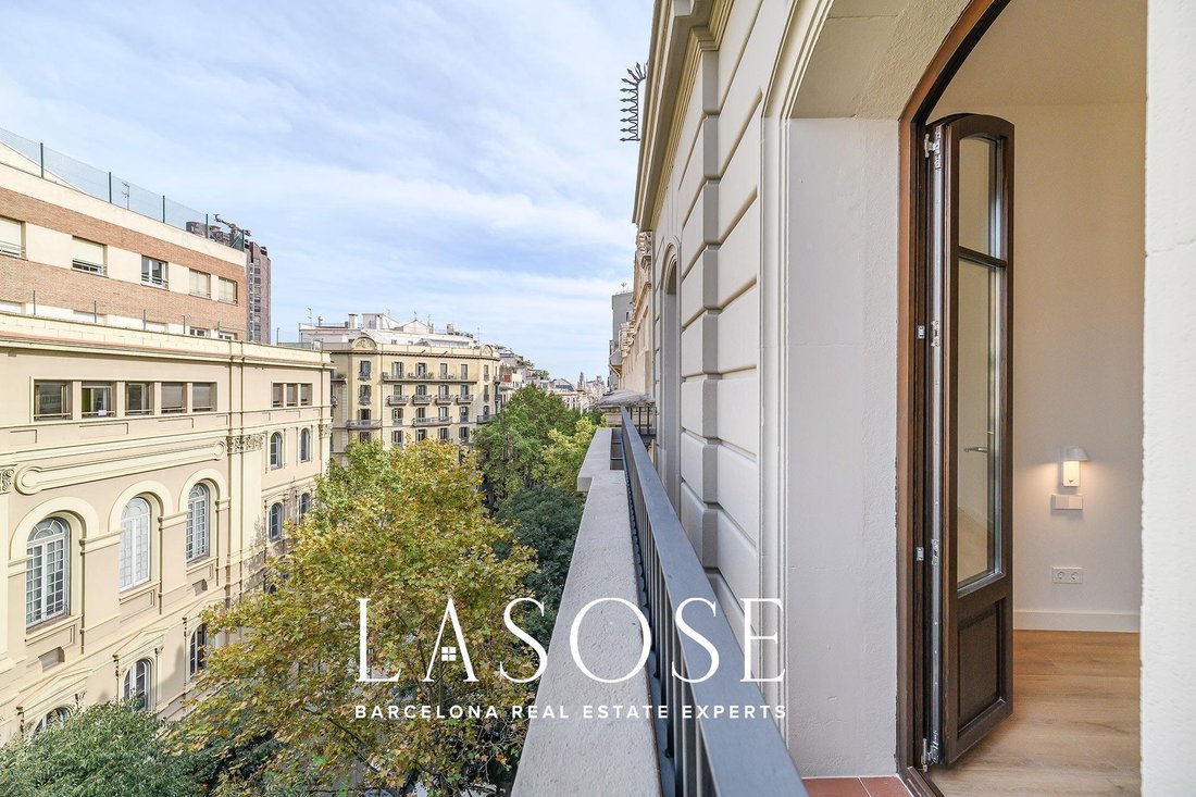 Apartment in Eixample, Barcelona, Spain 1 - 18319201