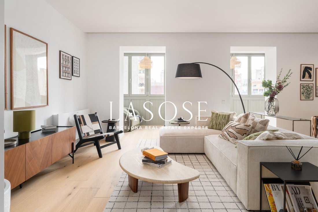 Apartment in Eixample, Barcelona, Spain 1 - 18320240