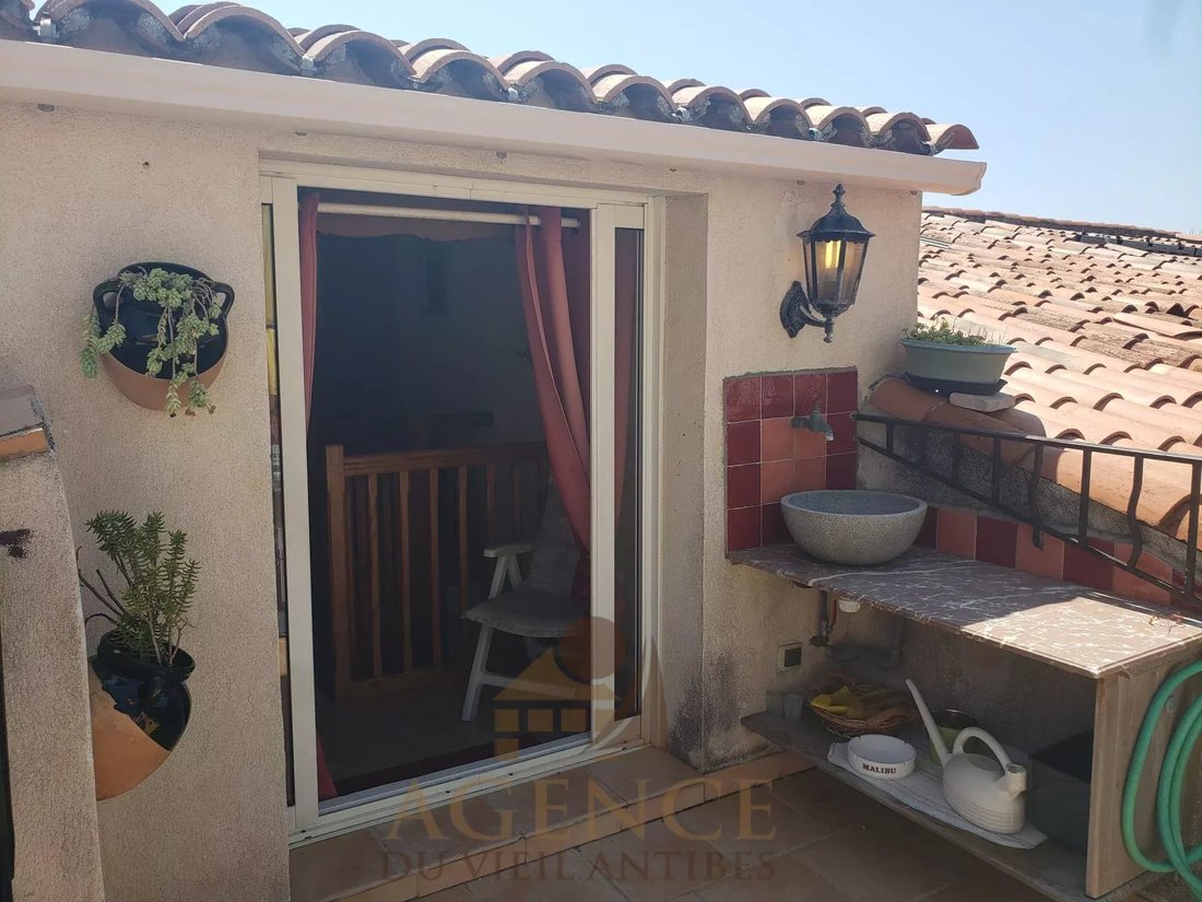 House in Vieille Ville, Antibes, France 3 - 14952908