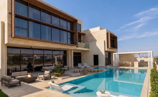 Villa in Hadaeq Sheikh Mohammed Bin Rashid, Dubai, United Arab Emirates 1