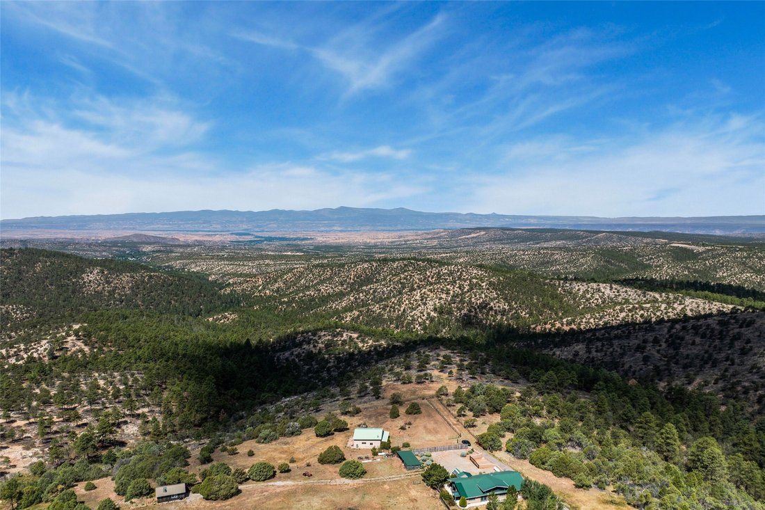House in Truchas, New Mexico, United States 5 - 18320474