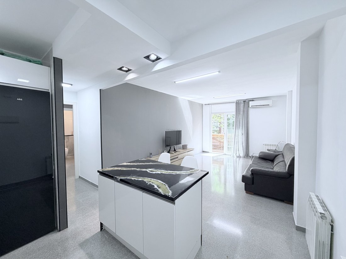 Apartment in Eixample, Barcelona, Spain 2 - 18321008