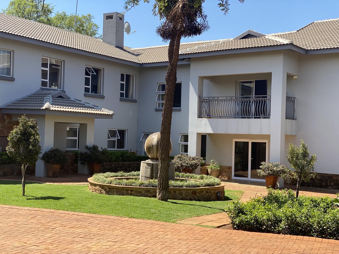 Farm Ranch in Bashewa, Gauteng, South Africa 2 - 14471563