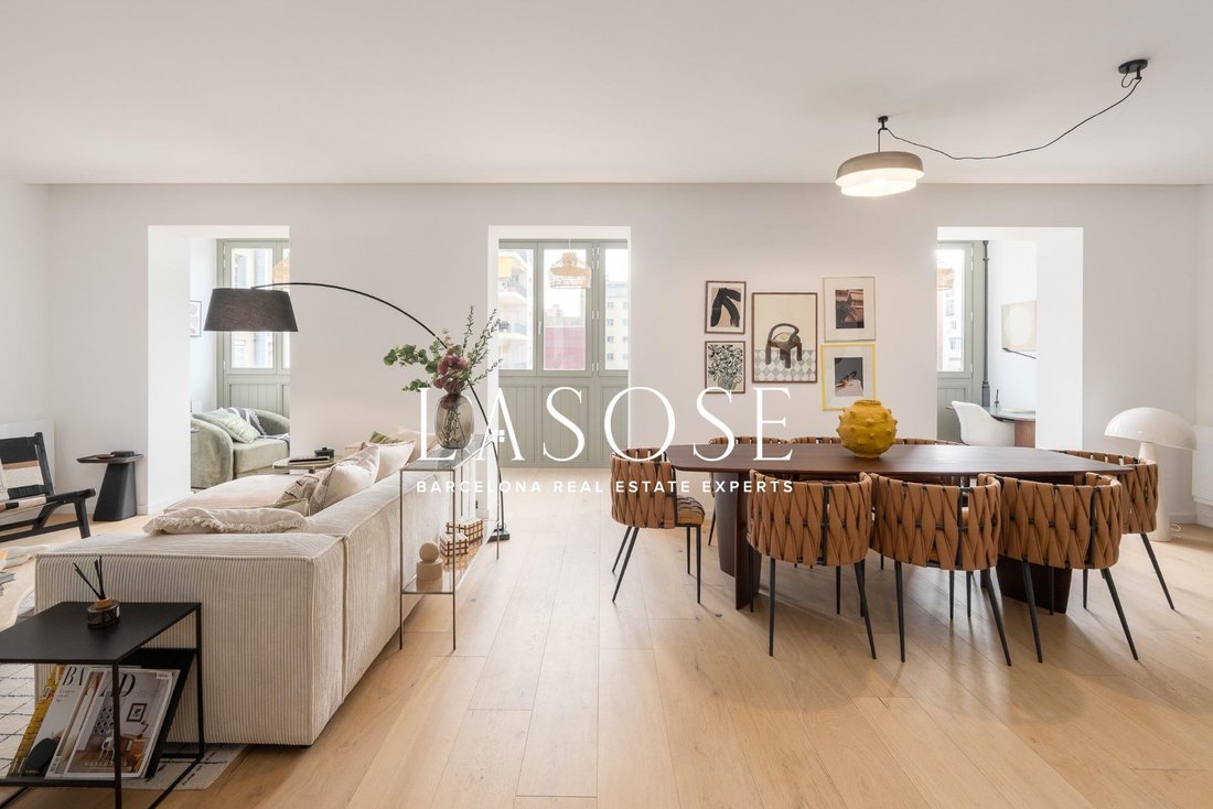 Apartment in Eixample, Barcelona, Spain 5 - 18320240