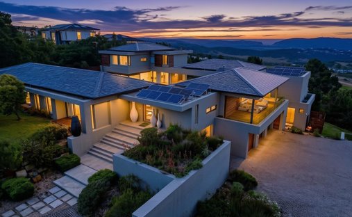 House in Simola Golf and Country Estate, Western Cape, South Africa 1