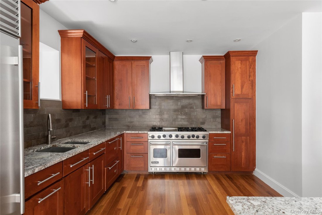 Condo in New York, New York, United States 3 - 18322956