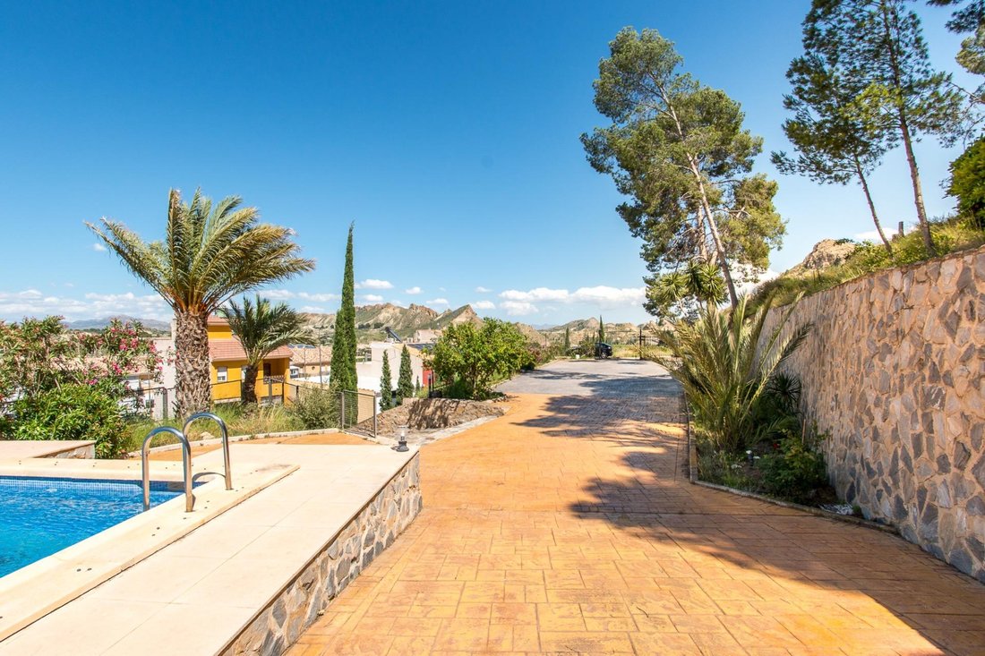 Villa in Villanueva del Rio Segura, Región de Murcia, Spain 5 - 18320924