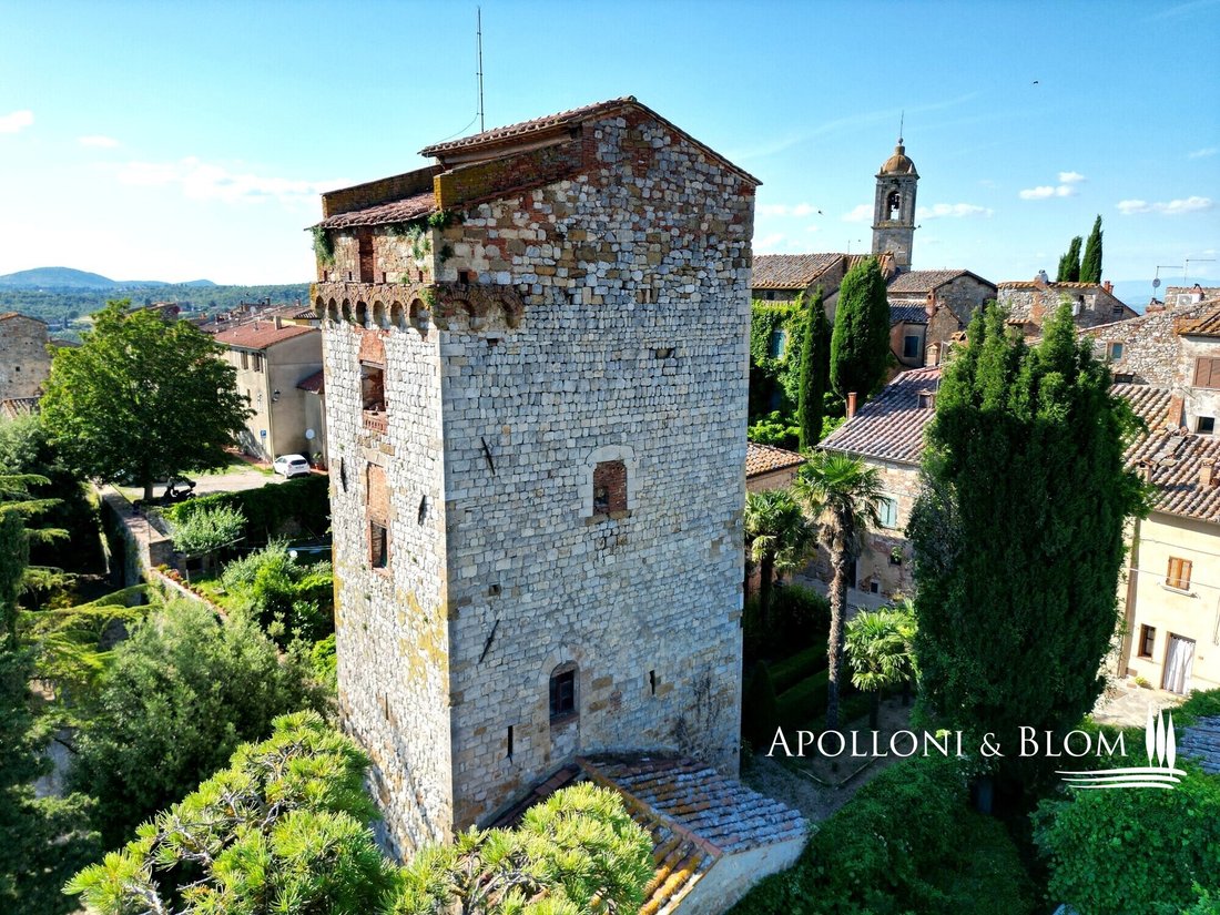 Villa in Torrita di Siena, Tuscany, Italy 1 - 18322841