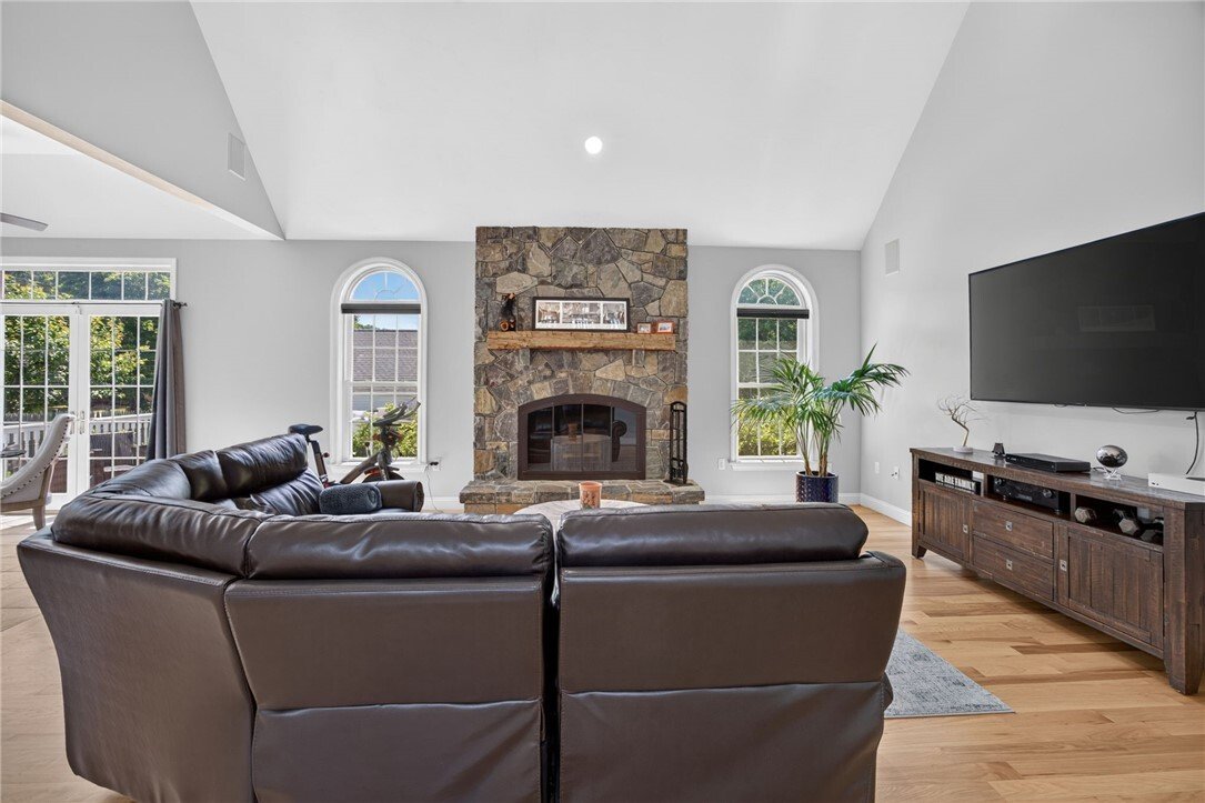House in Acton, Massachusetts, United States 5 - 18318152