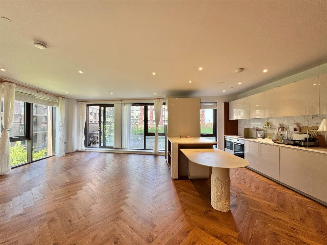 Apartment in New Covent Garden, Wandsworth (Greater London), England 1 - 18318036