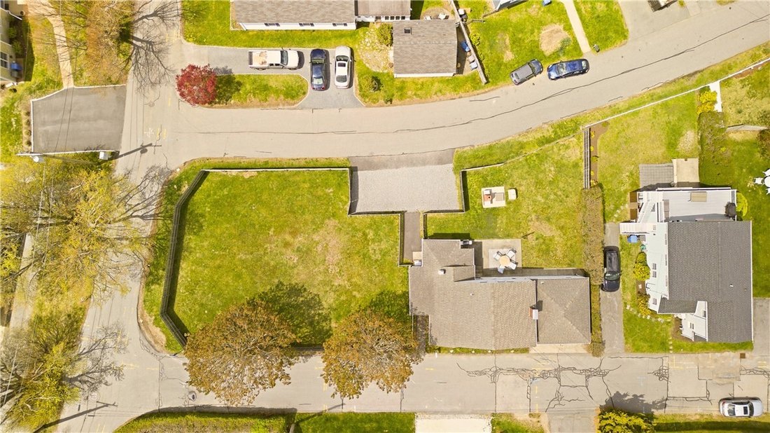 Middletown, Rhode Island, United States 3 - 18318162