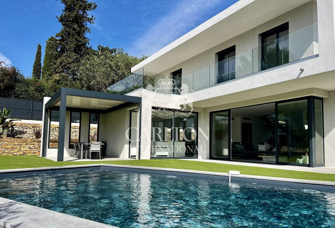 Villa in Valbonne, Provence-Alpes-Côte d'Azur, France 2 - 18320042