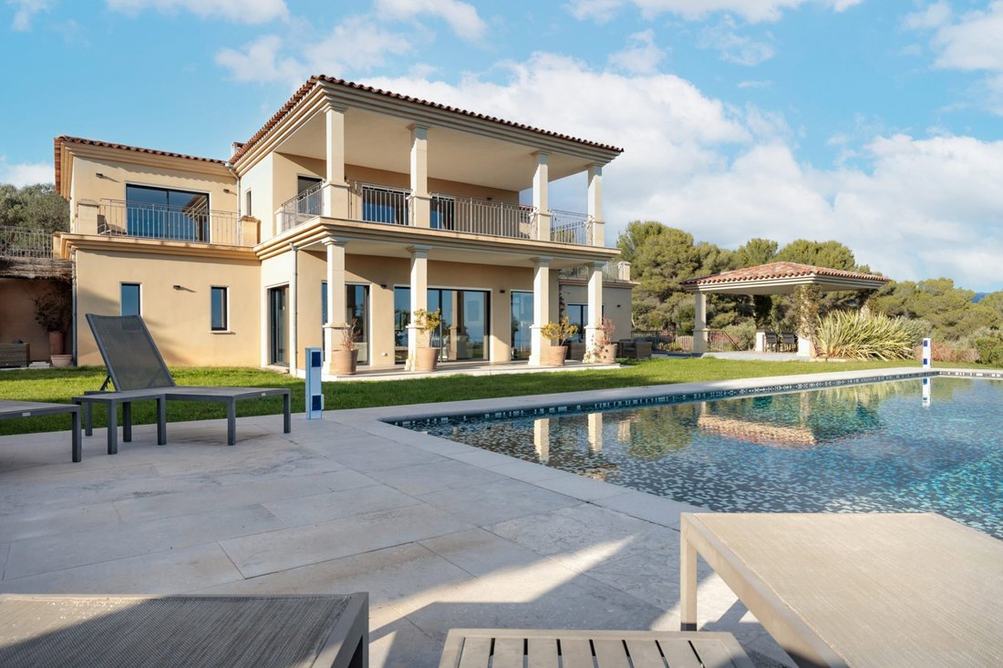 House in Sud, Roquefort-les-Pins, France 3 - 18319839