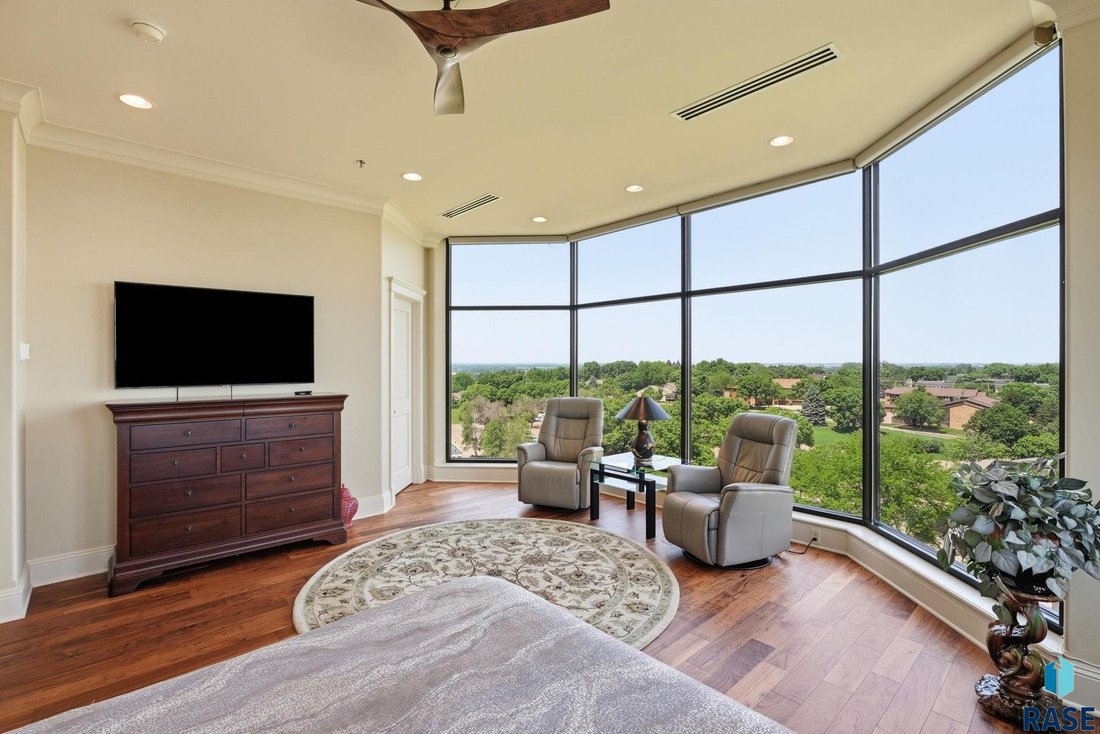 Condo in Sioux Falls, South Dakota, United States 3 - 18320635
