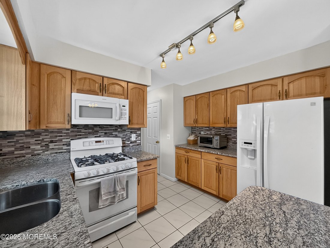 House in Howell Township, New Jersey, United States 5 - 18318554