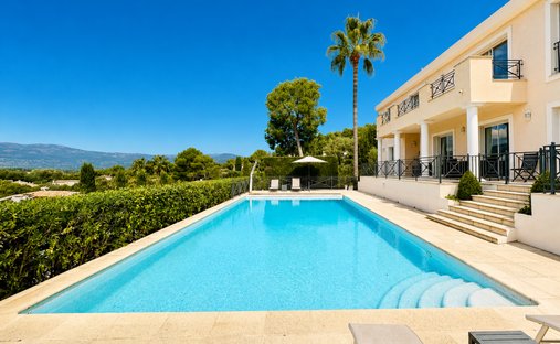 Villa in Mougins, Provence-Alpes-Côte d'Azur, France 1