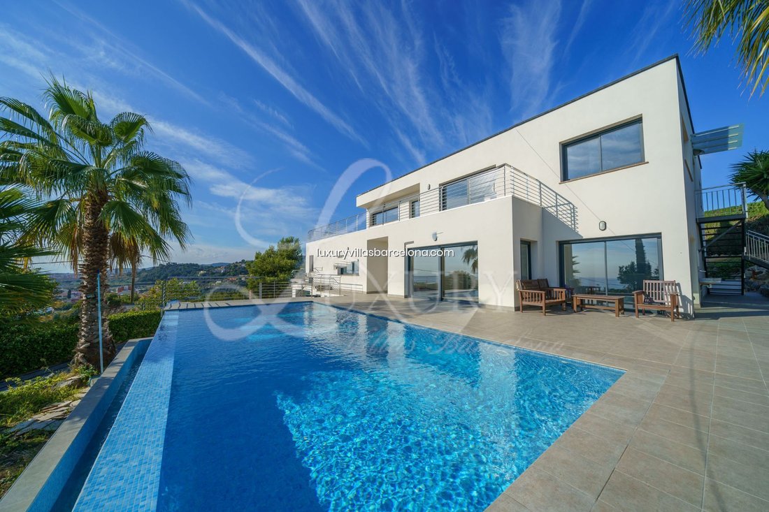 Villa in Pineda de Mar, Catalonia, Spain 5 - 18321002