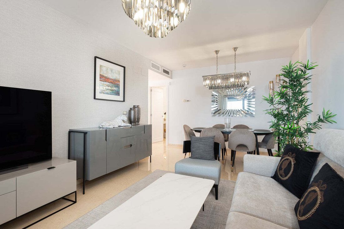 Apartment in Marbella, Andalusia, Spain 4 - 18318730