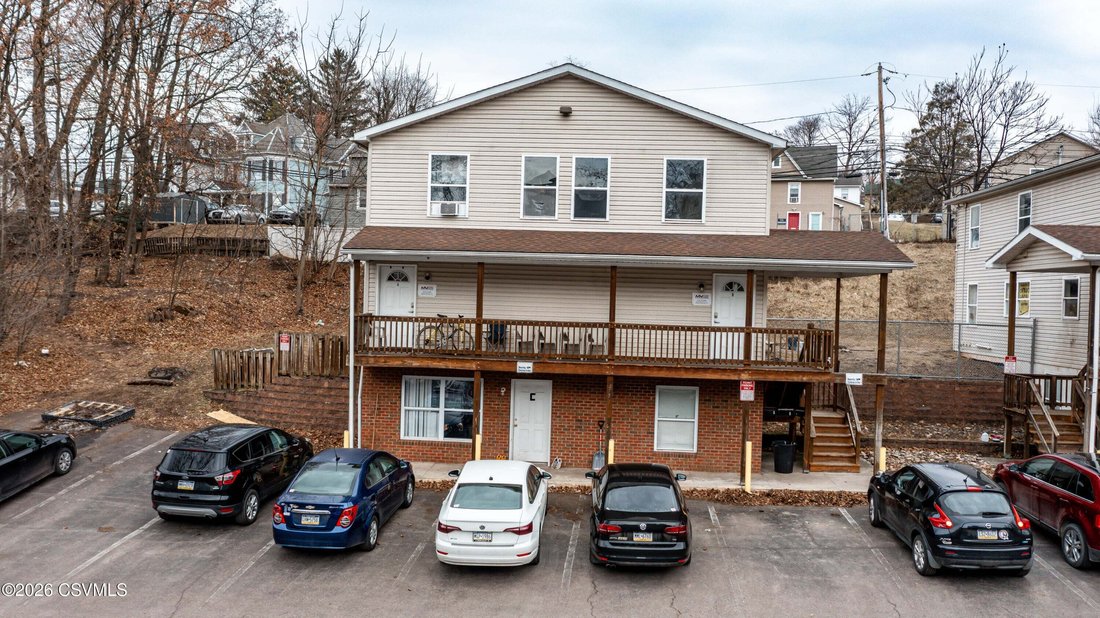 House in Bloomsburg, Pennsylvania, United States 2 - 18319433