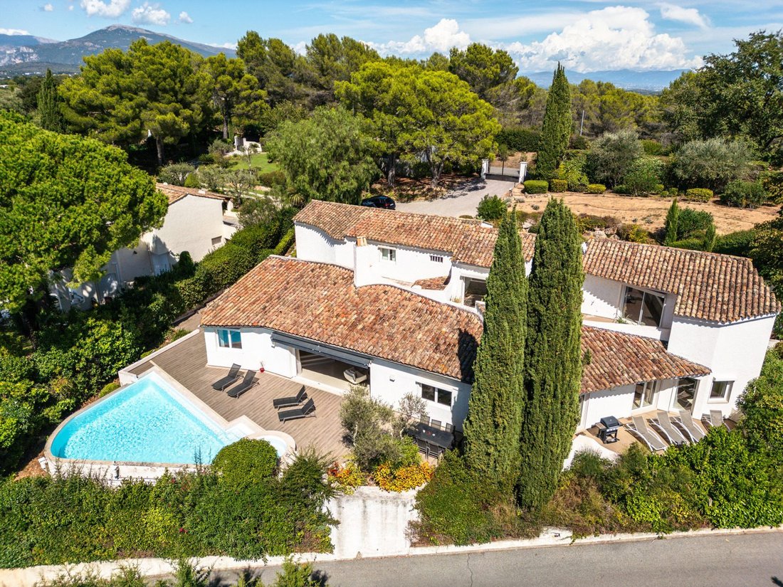 House in Les Indes les-Groulles, Mouans-Sartoux, France 2 - 18319849