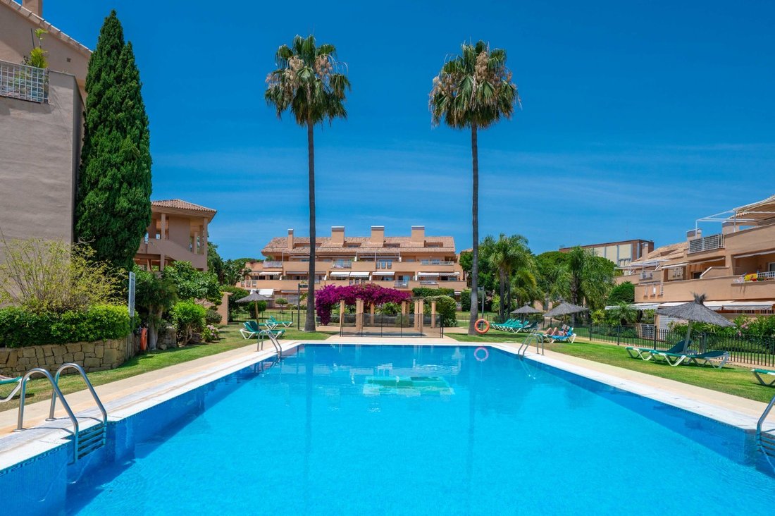 Apartment in Elviria-Cabopino, Marbella, Spain 1 - 18321059