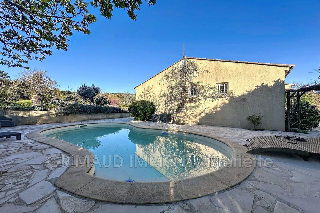 Villa in Le Plan-de-la-Tour, Provence-Alpes-Côte d'Azur, France 2 - 17274699